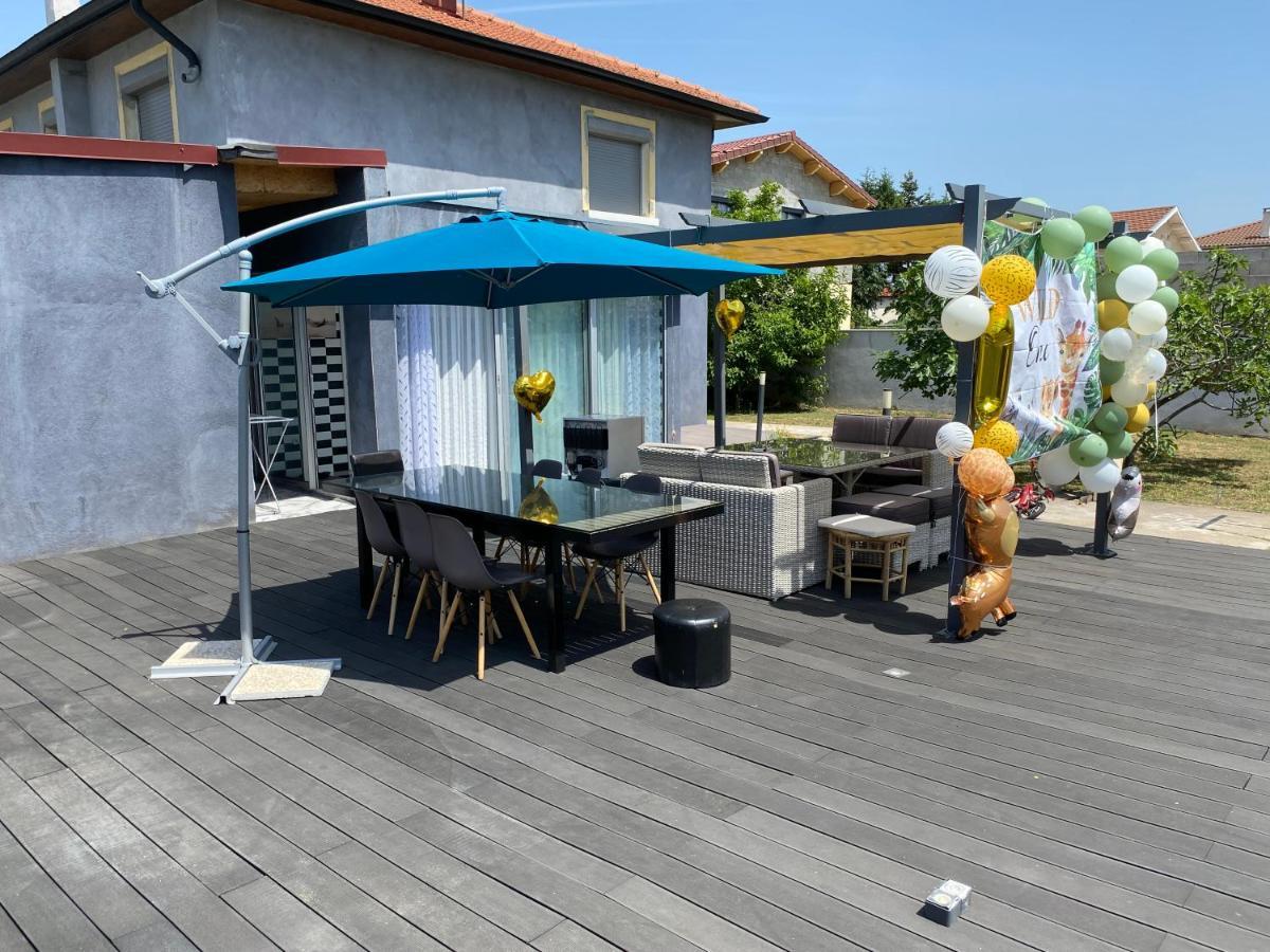 Pavillon Bon Enfant Apartment แซ็ง-พรีเยสท์ ภายนอก รูปภาพ